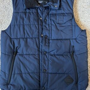 Mens Northface Vest size medium
